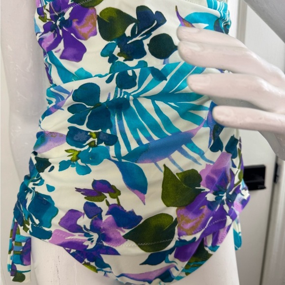 Unbranded Floral Women’s Two Piece Swimsuit - Picture 7 of 13